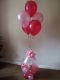 Подарък в балон и балони надути с хелий